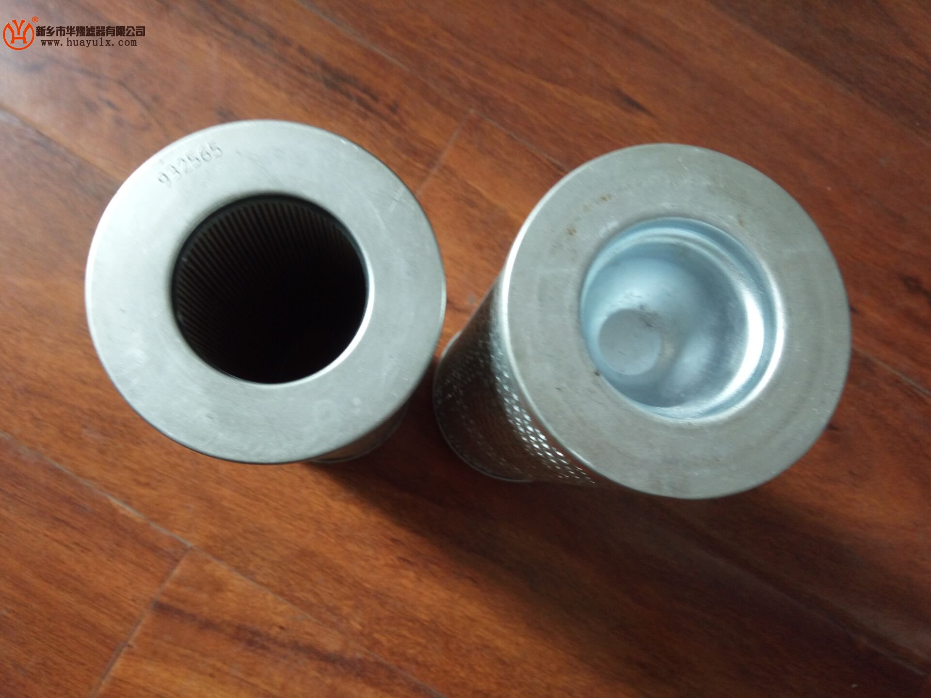 美國(guó)派克濾芯是全球知名的液壓元件，派克的產(chǎn)品廣泛應(yīng)用于運(yùn)動(dòng)和控制方面的液壓系統(tǒng)。在世界液壓系統(tǒng)中，帕克濾芯已得到使用者的認(rèn)可。  派克濾芯的應(yīng)用 PARKER派克產(chǎn)品FC1240Q020XS的應(yīng)用范圍十分廣泛，幾乎覆蓋各行各業(yè)，尤其在冶金工業(yè)、汽車(chē)工業(yè)、電力設(shè)備、化工、工程機(jī)械、造紙工業(yè)、以及機(jī)床制造等領(lǐng)域都得到廣泛應(yīng)用。  派克濾芯FC1240Q020XS，在液壓系統(tǒng)中，主要用于濾除系統(tǒng)中，諸元件磨損產(chǎn)生的金屬粉末以及密封件橡膠雜質(zhì)等污染物，保證系統(tǒng)的安全高效運(yùn)行。、  派克濾芯華豫推薦型號(hào) FF1088.Q020.BS16.GT724-M FF1088.Q020.BS16.GT24-M FC1240.Q020.XS QR53/24.5-116*12 QR65/34.3-119*12 QA-C2107FC1093Q02BS FF1087Q020.BS16.GT16-M FF1087TQ020BS16 936700Q 932667Q 937953Q 937869Q FTCE1B20Q FTBE2B10Q G04260 937397Q斜口濾芯 937398Q斜口濾芯 937781Q 937395Q G02718 938773Q F0904 932688Q 937863Q FC1091Q020BS  武婷：15036649896                        0373-3806065 QQ：3249284233